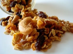 Coconut and Cashew Granola