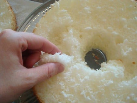 Angel Food Cake - Make Tunnel