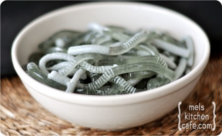 Jello Worms 2 BLOG