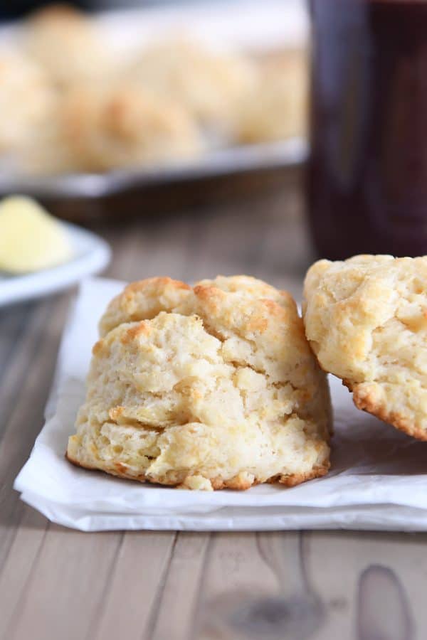 Easy flaky buttermilk drop biscuits on white napkin.