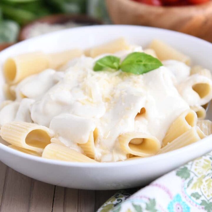 Creamy Homemade Alfredo Sauce Recipe Mel's Kitchen Cafe