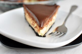 Chocolate Mousse Cheesecake Pie