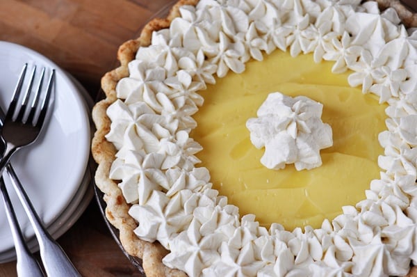 How to Make Whipped Cream by Hand - Everyday Pie