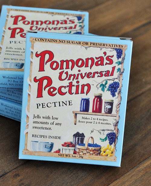 boxes of Pomona's Universal Pectin