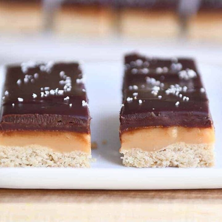 Homemade Dulce de Leche Twix Bars 