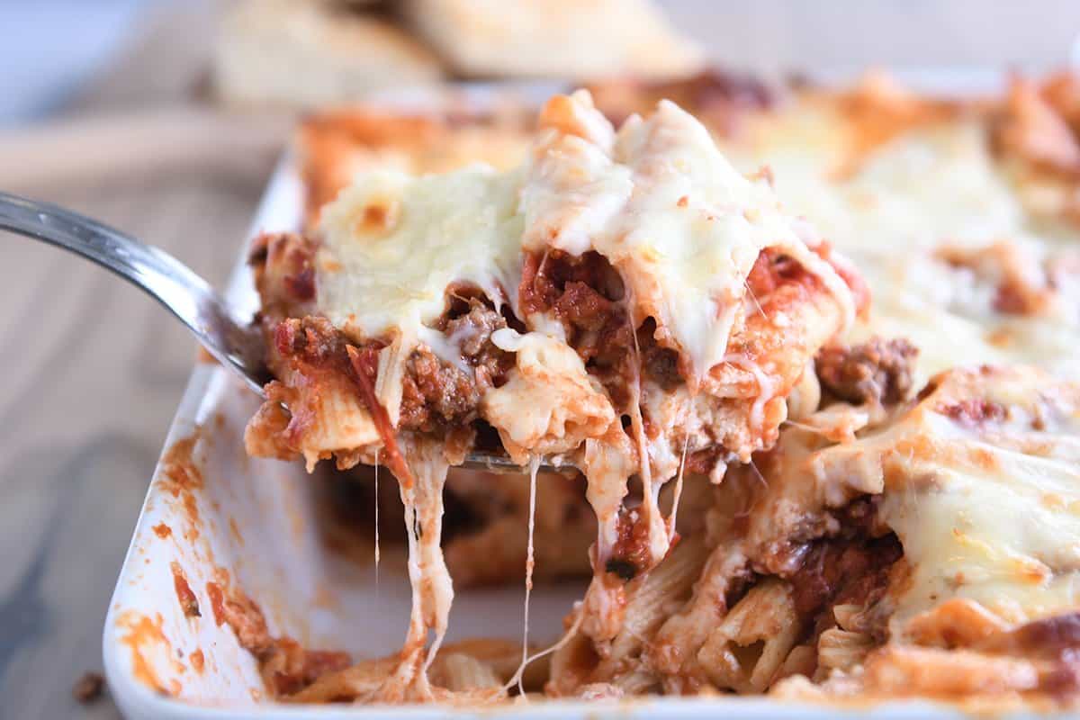 Easy Cheesy Weeknight Pasta Bake-image