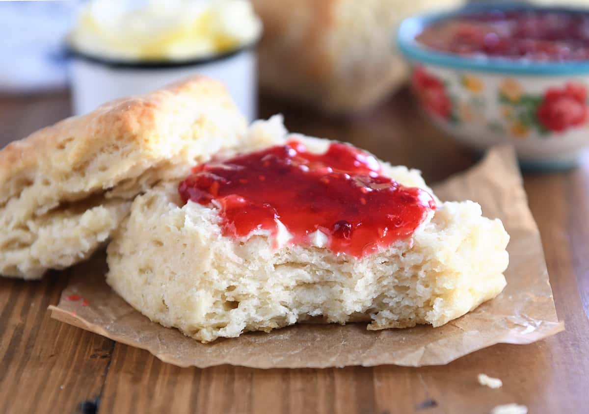 Perfect Soft and Fluffy Dinner Rolls - Mel's Kitchen Cafe