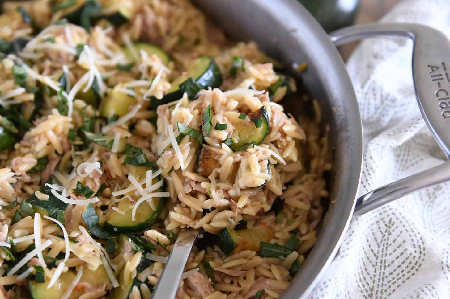 One Pan Orzo with Tuna and Zucchini