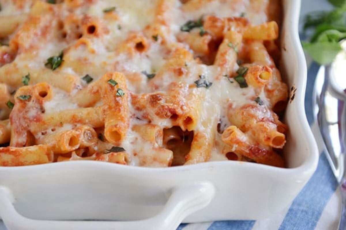 Classic Baked Ziti Mel's Kitchen Cafe