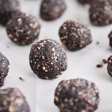 Healthy Dark Chocolate Almond Joy Bites - Mel's Kitchen Cafe