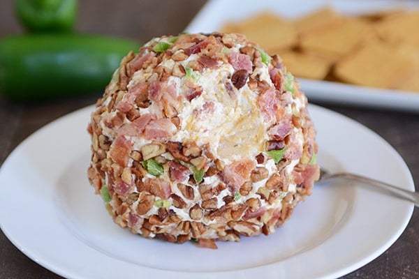 Bacon Jalapeno Popper Cheeseball