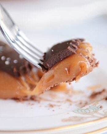 Decadent {and Easy} Chocolate Caramel Tart