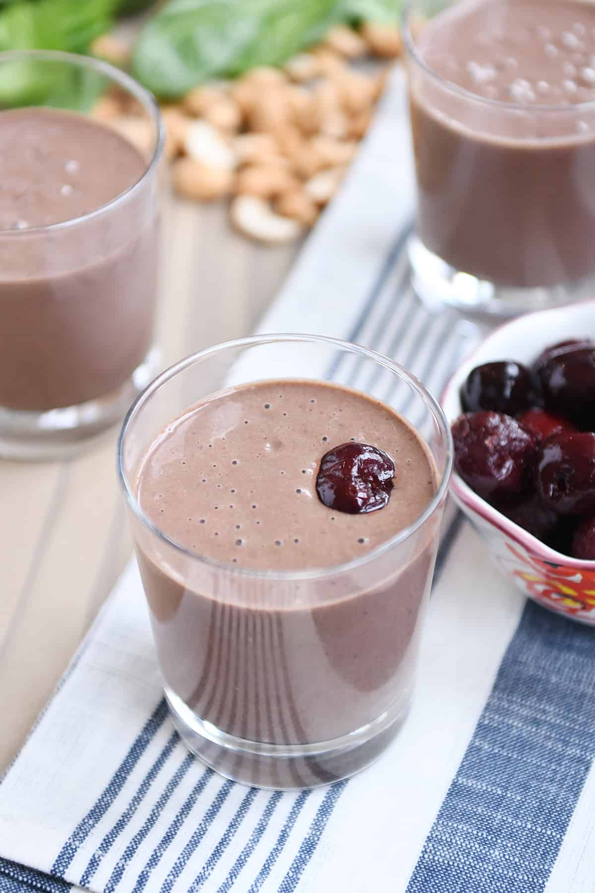 Super Healthy Little Chocolate Protein Smoothie