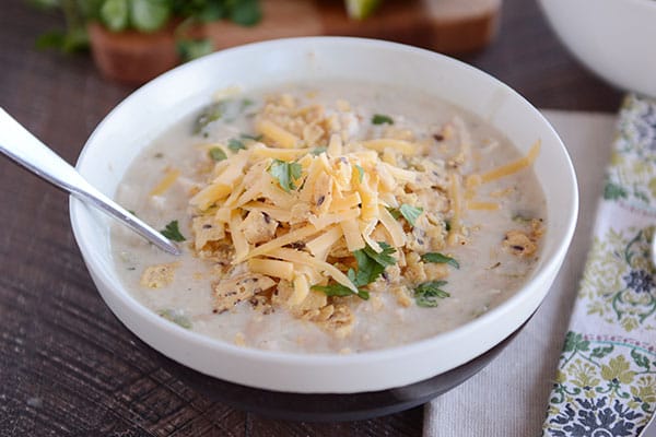 Healthy Crockpot White Chicken Chili (High-Protein!)