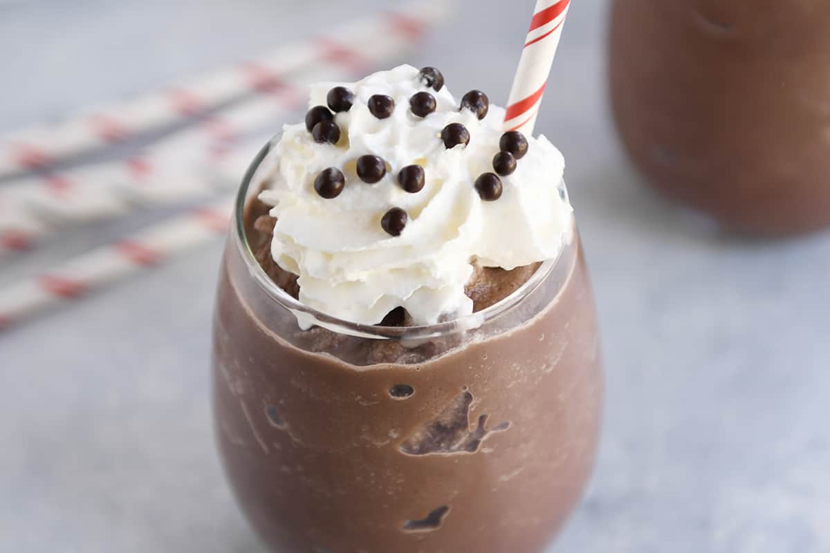 Hershey drink maker, Did you know Hershey has a chocolate drink maker??  Get it here:  By What Your Kitchen Wants