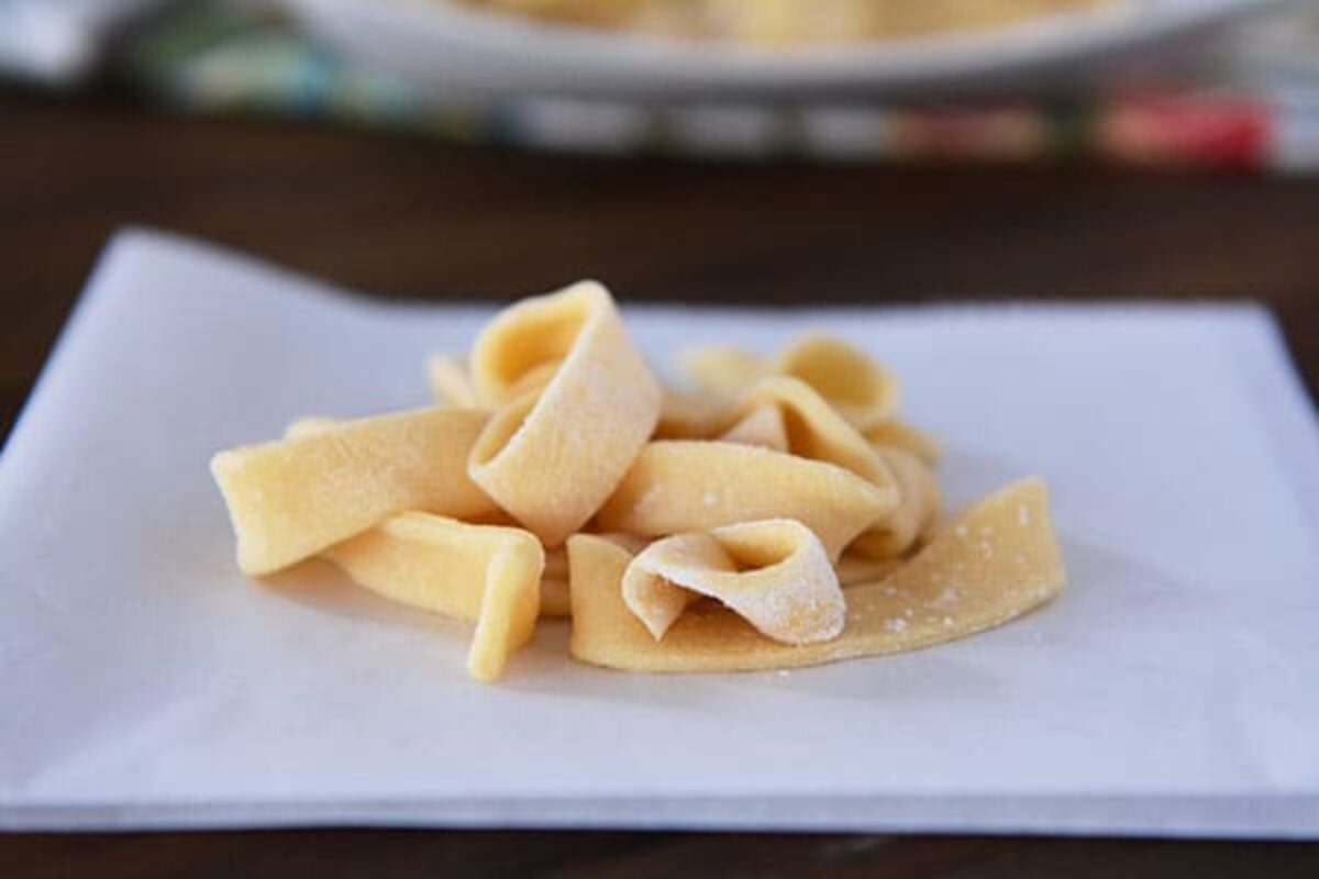 Homemade Egg Noodles {Food Processor Method or By Hand}
