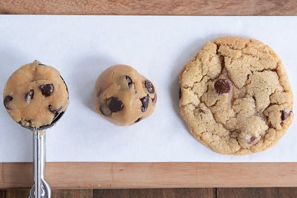 Cookie Scoop Sizes Explained (with Infographic!)