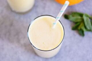 Orange Dreamsicle Smoothie {or Popsicles!}