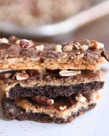 Stack of easy graham cracker toffee with peanut butter.