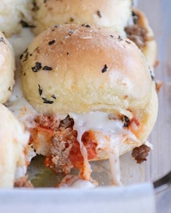 Pull Apart Pizza Sliders {Sandwiches}