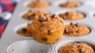 Easy Pumpkin Chocolate Chip Blender Muffins {Gluten Free}