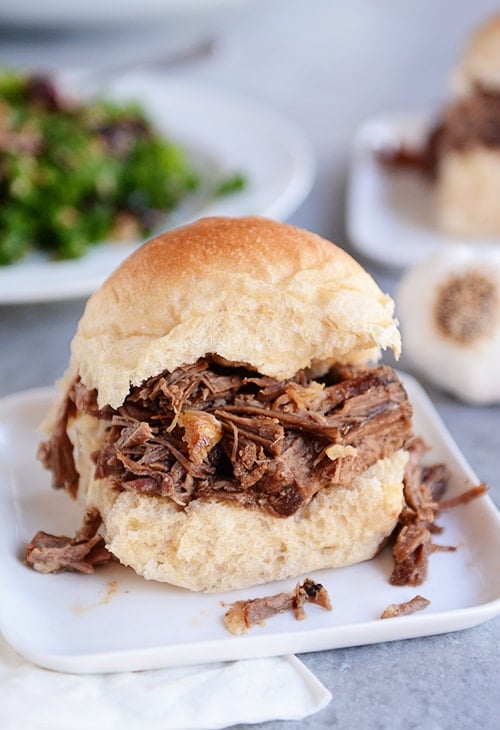 slow cooker roasted garlic beef sandwiches