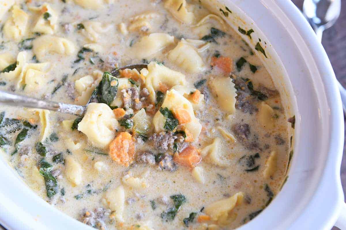 Slow Cooker Tortellini Sausage Potato Spinach Soup