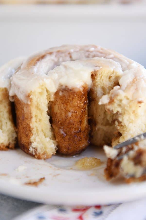 Perfect Small Batch Cinnamon Rolls | Mel's Kitchen Cafe