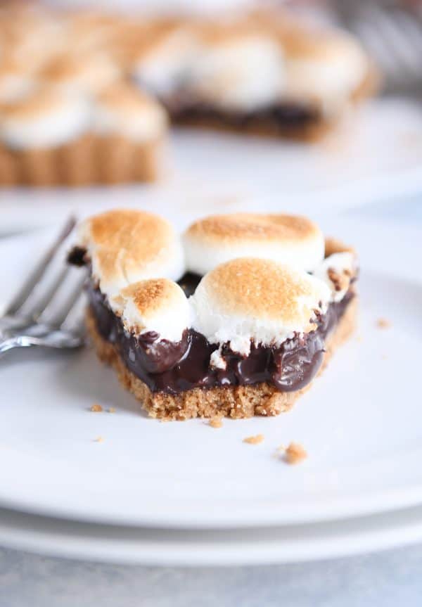 Super Easy S Mores Chocolate Pie Or