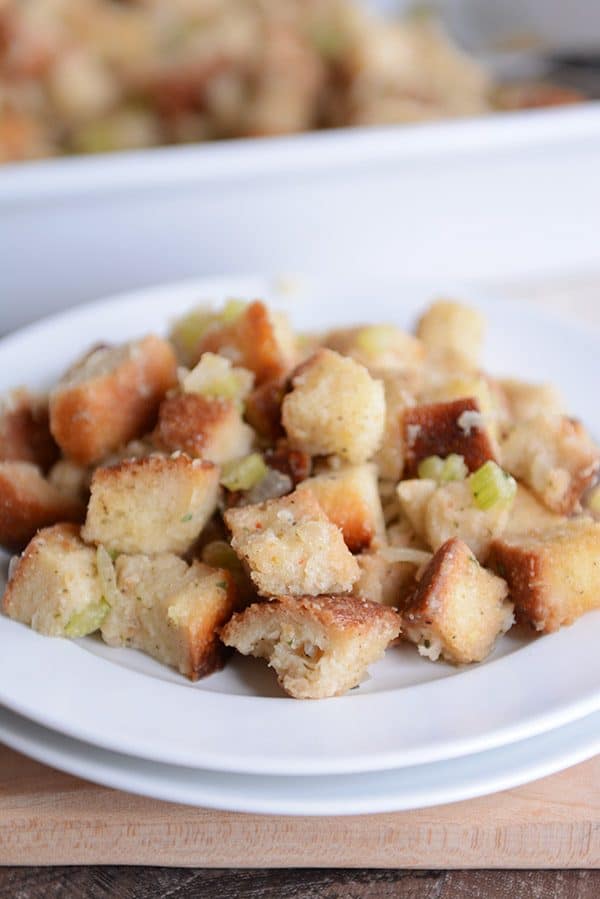 White plate with Thanksgiving stuffing.